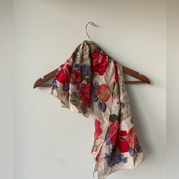 (3/$40) Vintage Liz Claiborne Silk Scarf - Picture 2 of 8